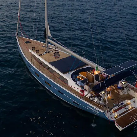Hydra Boat And Breakfast * Παλέρμο